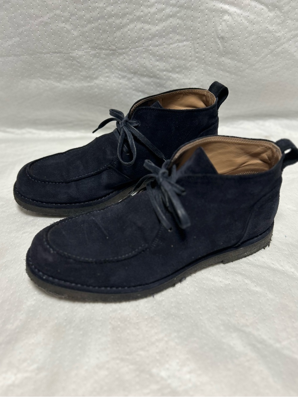 Men's Vince Navy Suede Chukka Boots - Picture 4 of 11